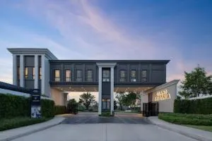 Grand Britania Nonthaburi Station - แกรนด์ บริทาเนีย นนทบุรี สเตชั่น