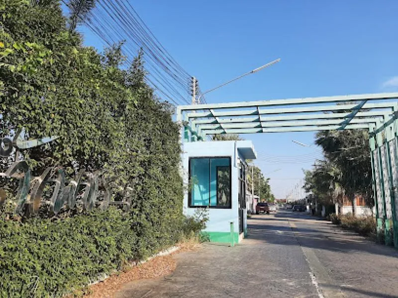 For Sale Townhouse/Townhome  , Ban Nam Phet 4 , Rua Yai , Mueang 