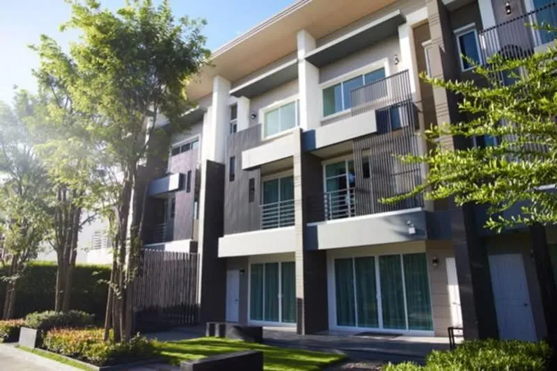For Sale Townhouse/Townhome  , Town Avenue Rama 9 , MRT-Sri Krett