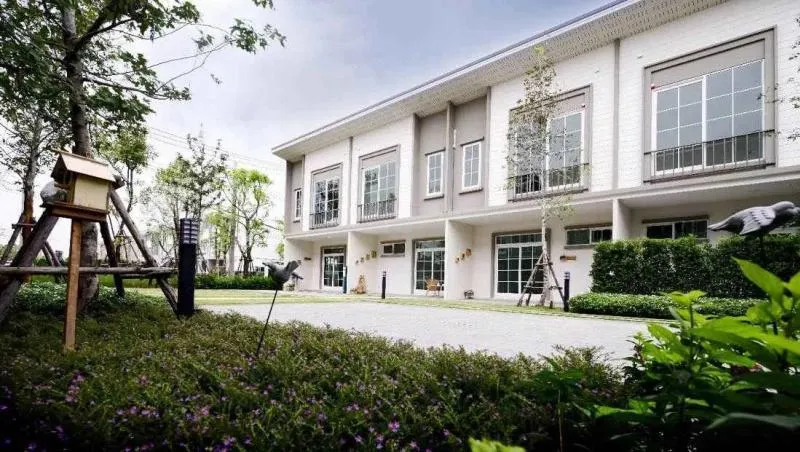 ขายทาวน์เฮ้าส์/ทาวน์โฮม  กัสโต้ ทาวน์โฮม ราชพฤกษ์ - พระราม 5 บางก