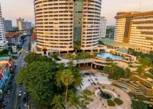 Jomtien Plaza Condotel