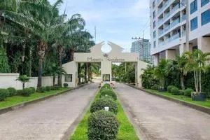 Majestic Residence Pratumnak - มาเจสติค เรสซิเดนซ์ พระตำหนัก