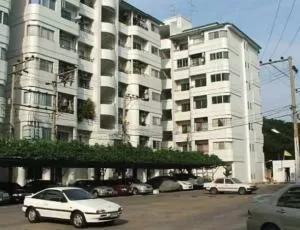 Baan Suan Sukhumvit - บ้านสวนสุขุมวิท