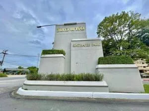 Sinthavee Park - สินทวี พาร์ค